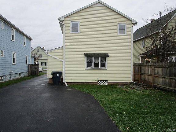 4th image of 40 Kirby Ave