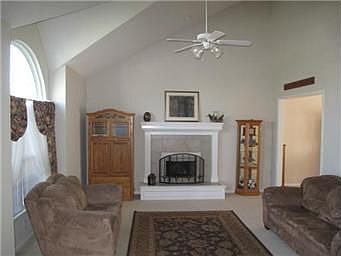 2nd image of 5835 Meadowlark Dr