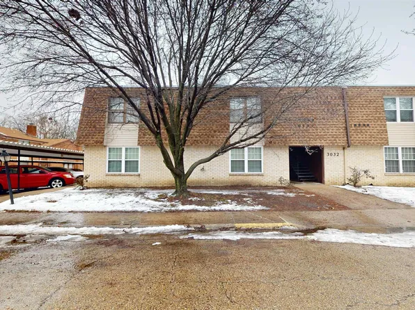 3032 SW Lydia Ave APT 201, Topeka, KS 66614