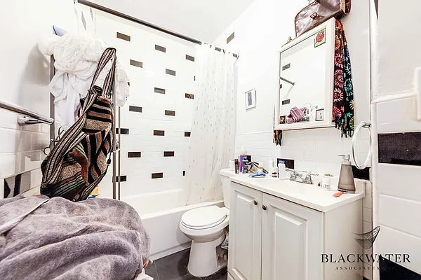 Rented by Blackwater Associates Inc. | media 8