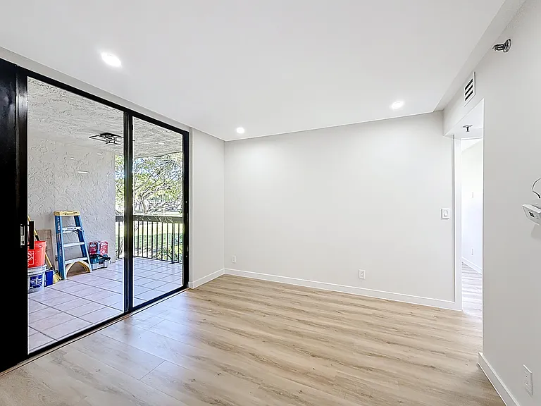 955 Egret Cir #207 — Photo 19