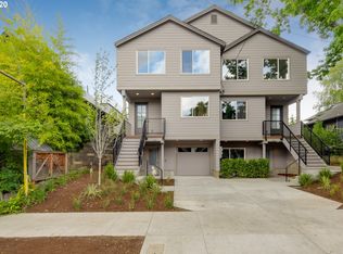 151 NE Ivy St, Portland, OR 97212