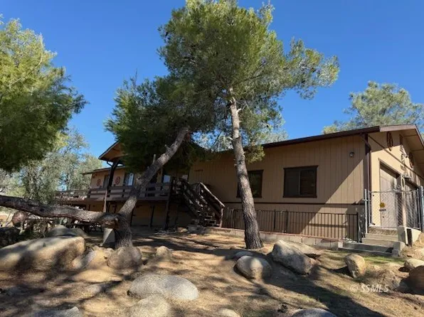 3225 Vose St, Lake Isabella, CA 93240