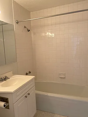 Rented by OOAKB&F INC | media 8