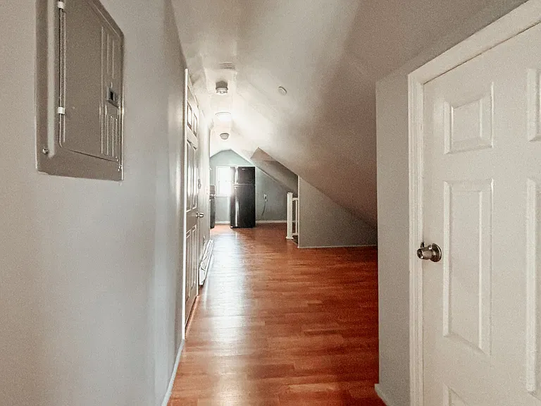 15 Brown Ave — Photo 14
