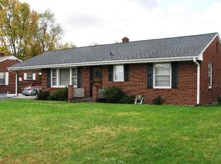 5114 Hollyhock Rd NW, Roanoke, VA 24012