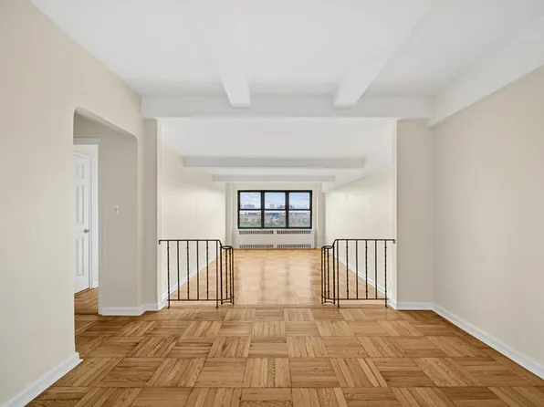 930 Grand Concourse image 1 of 11