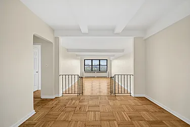 930 Grand Concourse, #8F