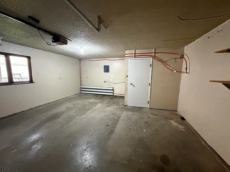305 Cindy Dr #A — Photo 3