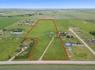 254015 E Township Road 240 Rd, Wheatland County, AB T1P0Y8