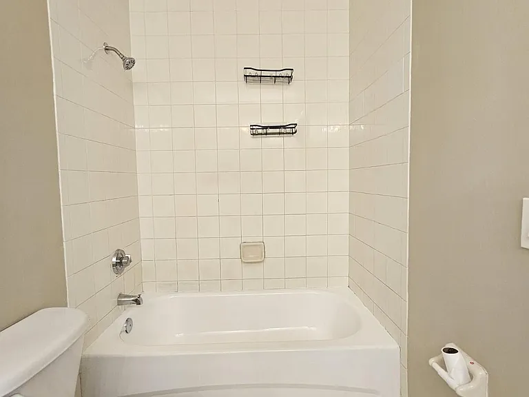 1063 Golden Lakes Blvd #322 — Photo 13