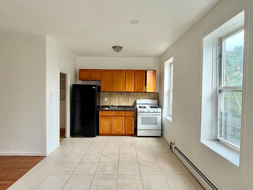 1st image of 10615 Guy R Brewer Blvd #3