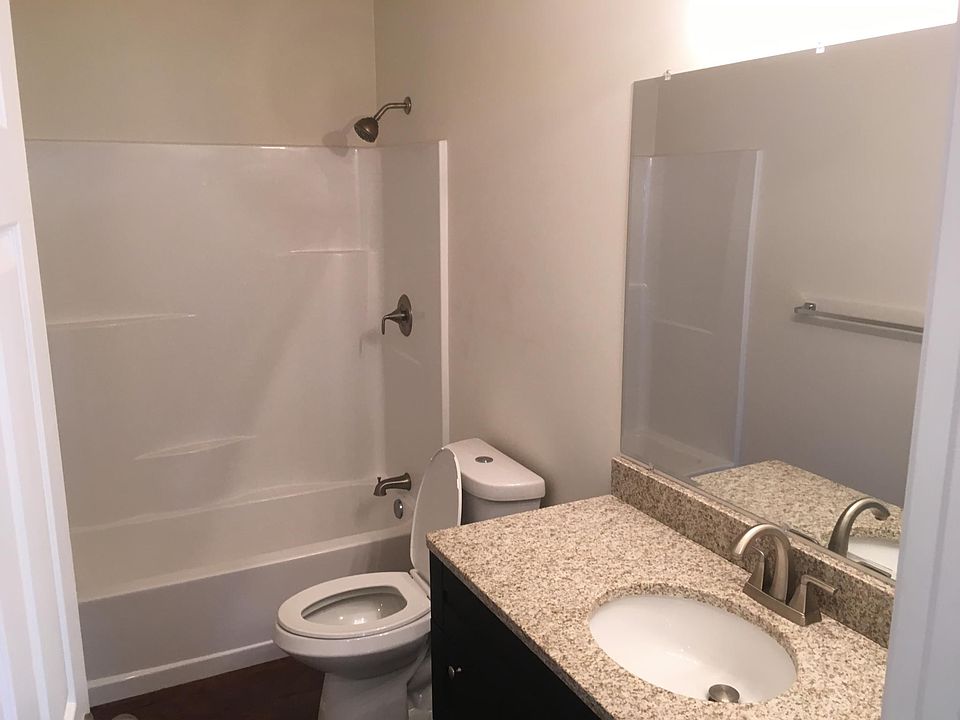 2nd image of 615 Industrial Dr