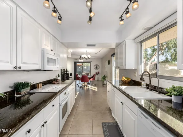 18819 N 129TH Avenue, Sun City West, AZ 85375