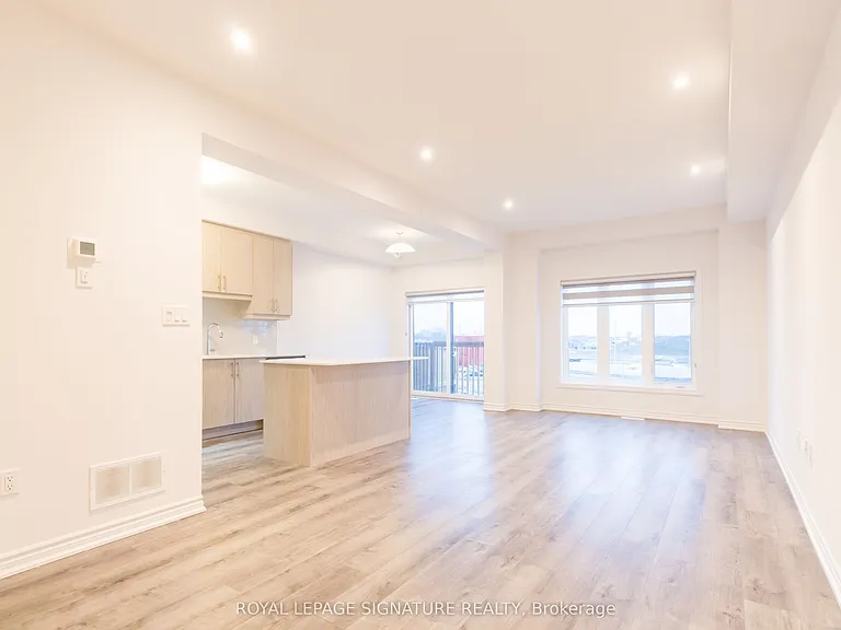 61 Soho St #10 — Photo 6