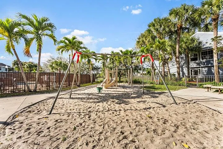5387 Grand Park Pl — Photo 8
