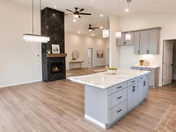 66340 12th St, Desert Hot Springs, CA 92240