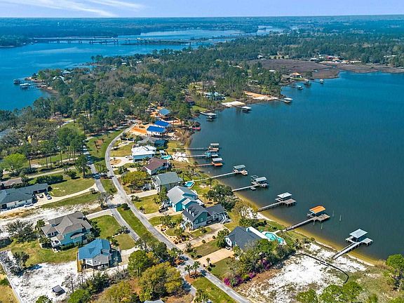 3rd image of 7808 Petersen Point Rd