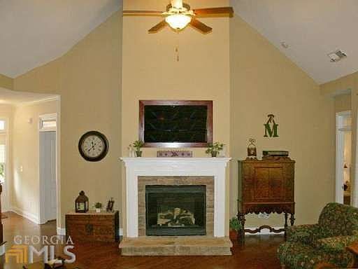 4th image of 175 Greenview Dr