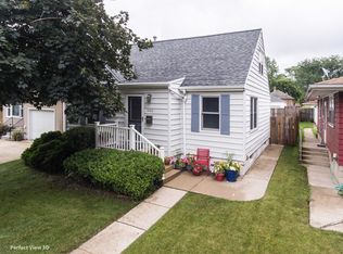 1020 Waverly Pl, Joliet, IL 60435