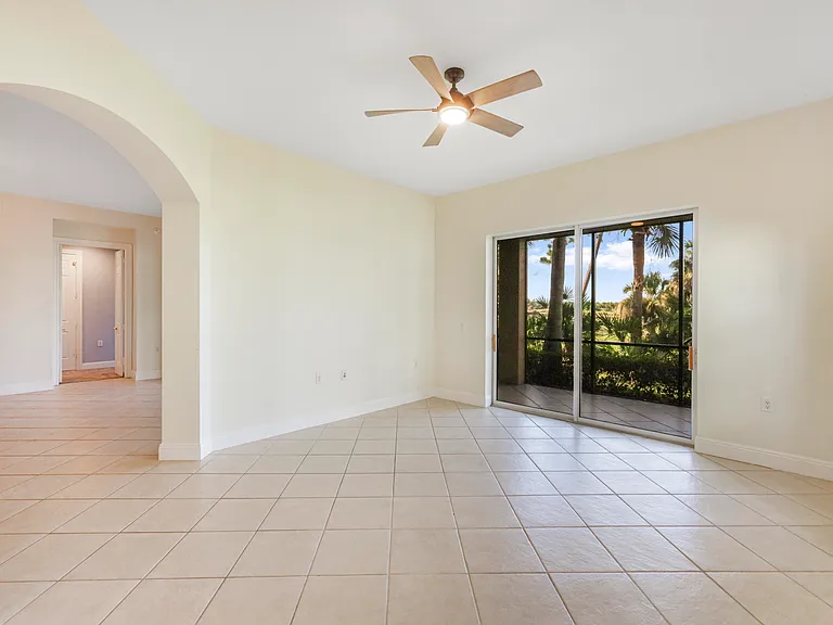 9142 Cherry Oaks Ln #102 — Photo 10