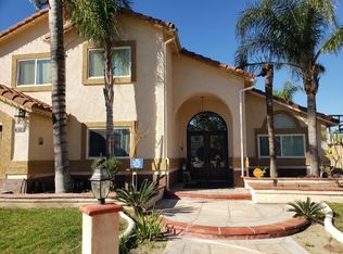 7670 Emerald Ave, Fontana, CA 92336