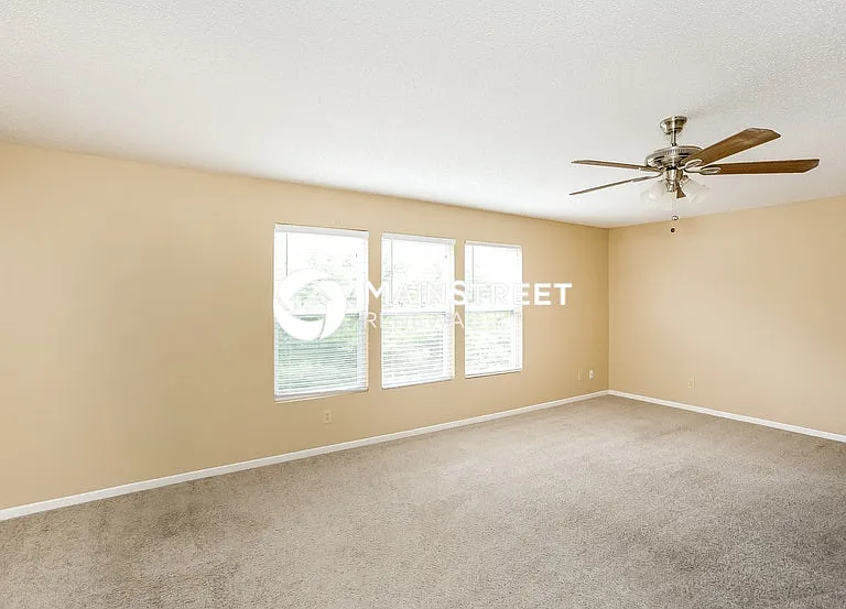 1638 Blue Grass Pkwy — Photo 15