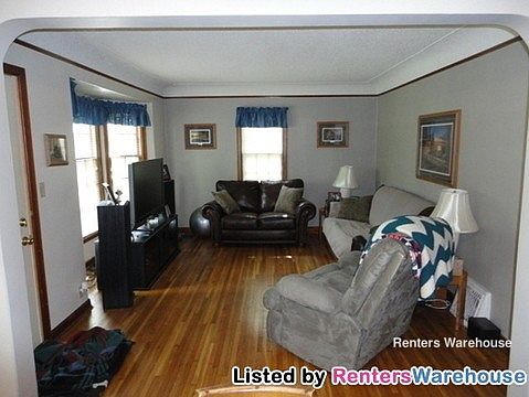 4th image of 9126 Bataan St NE