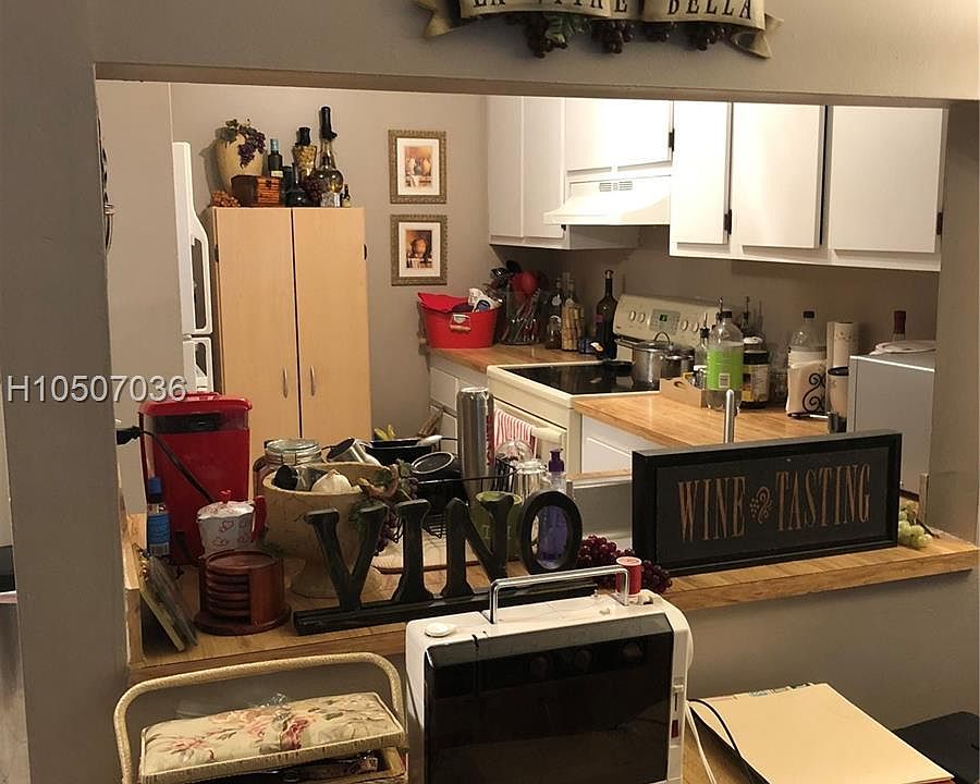 2nd image of 10074 NW 6th St