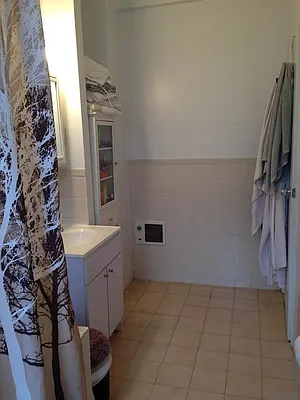 Rented by Roberto Guilbet, LREB | media 45