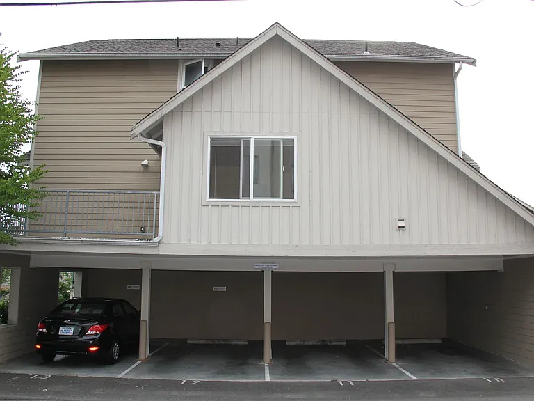 3117030 — Photo 2