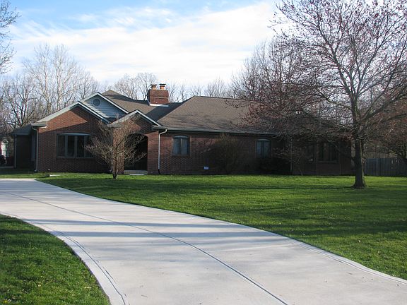 2nd image of 7193 Hidden Valley Dr