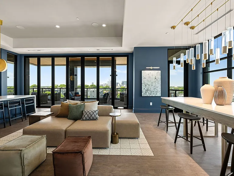 The Rowe at Commonwealth — Photo 25
