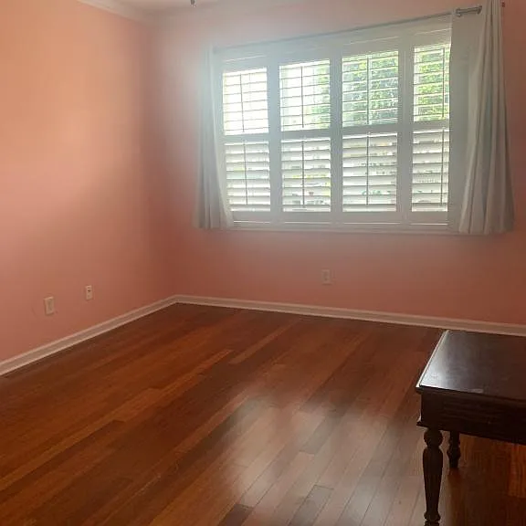 901 W Port Dr — Photo 6