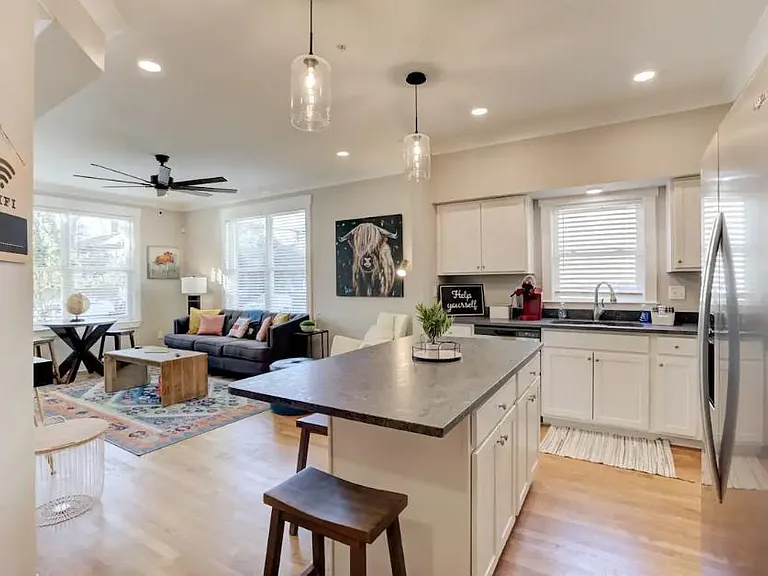 26 N McLean Blvd #101 — Photo 13
