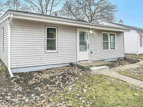 1021 Roosevelt St, South Bend, IN 46616