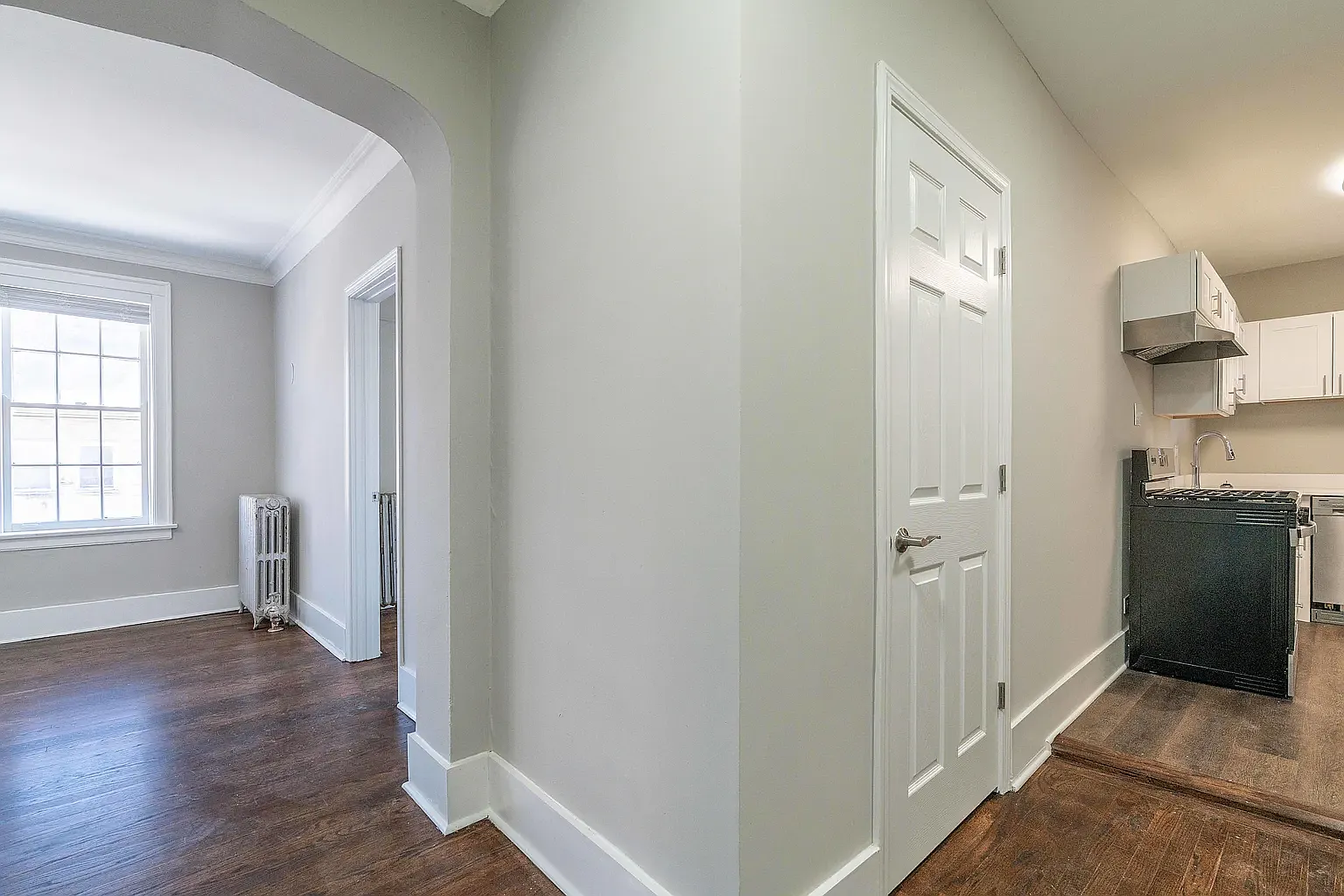 Rogers Park Apartments — Photo 4