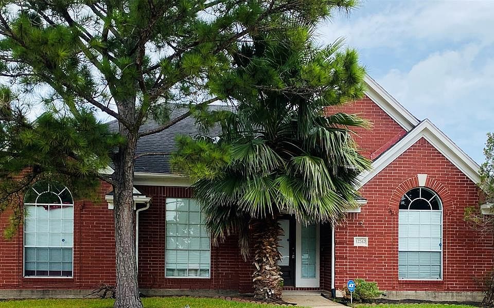 1st image of 12742 Brandon Bend Dr