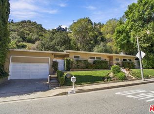 1423 Roscomare Rd, Los Angeles, CA 90077