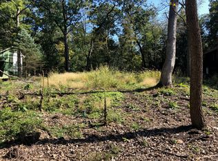 891 Tarrant Dr, Fontana, WI 53125