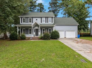 8318 Umstead Rd, Fayetteville, NC 28304