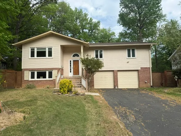 8509 Cherry Valley Ln, Alexandria, VA 22309