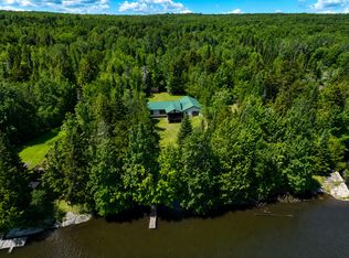 720 Lake Rd, Chateaugay, NY 12920