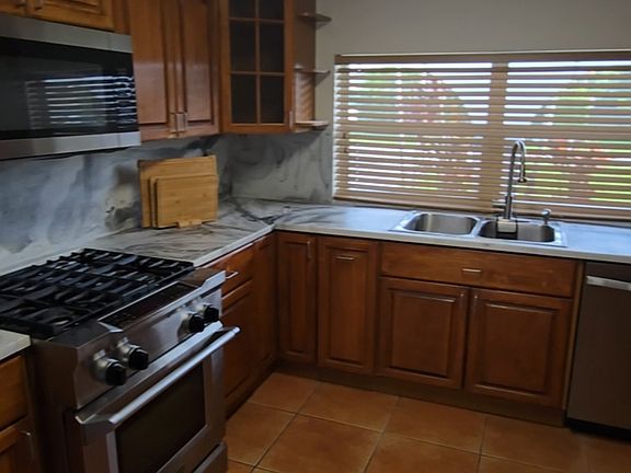 4th image of 11300 SW 131st St