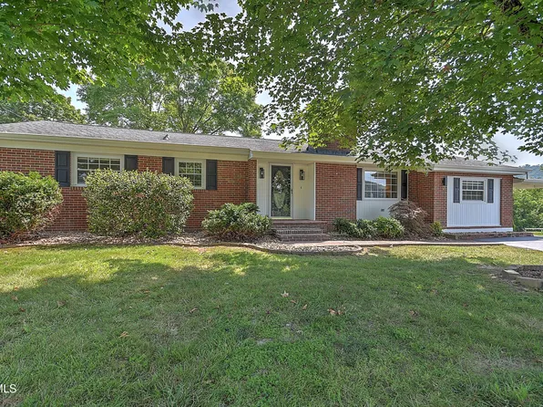 110 Richmond Heights Rd, Bristol, TN 37620