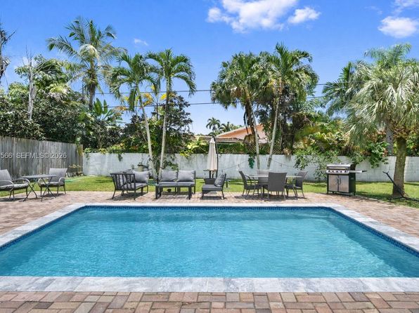 5841 SW 58th Ter #5841