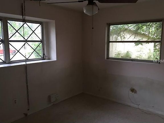 4th image of 1512 Laurel Cir