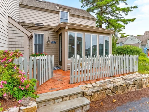 3 Folgers Way Unit 3, Mashpee, MA 02649