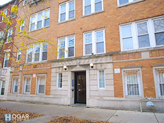 2nd image of 6812 N Wayne Ave APT 1B