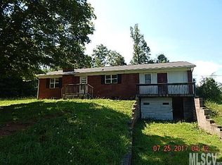 2704 Spears Rd, Lenoir, NC 28645